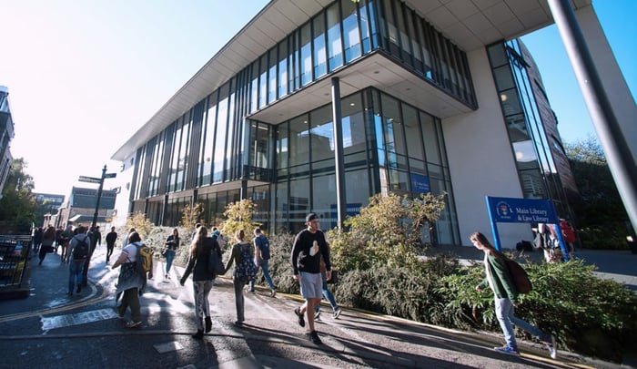 university-of-dundee-library-1024x593-1